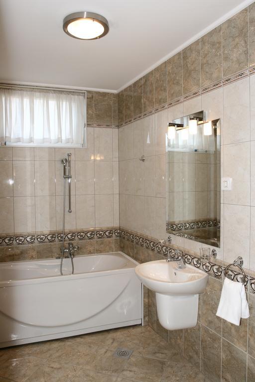Apartmani Marbis Koprivnica Bilik gambar